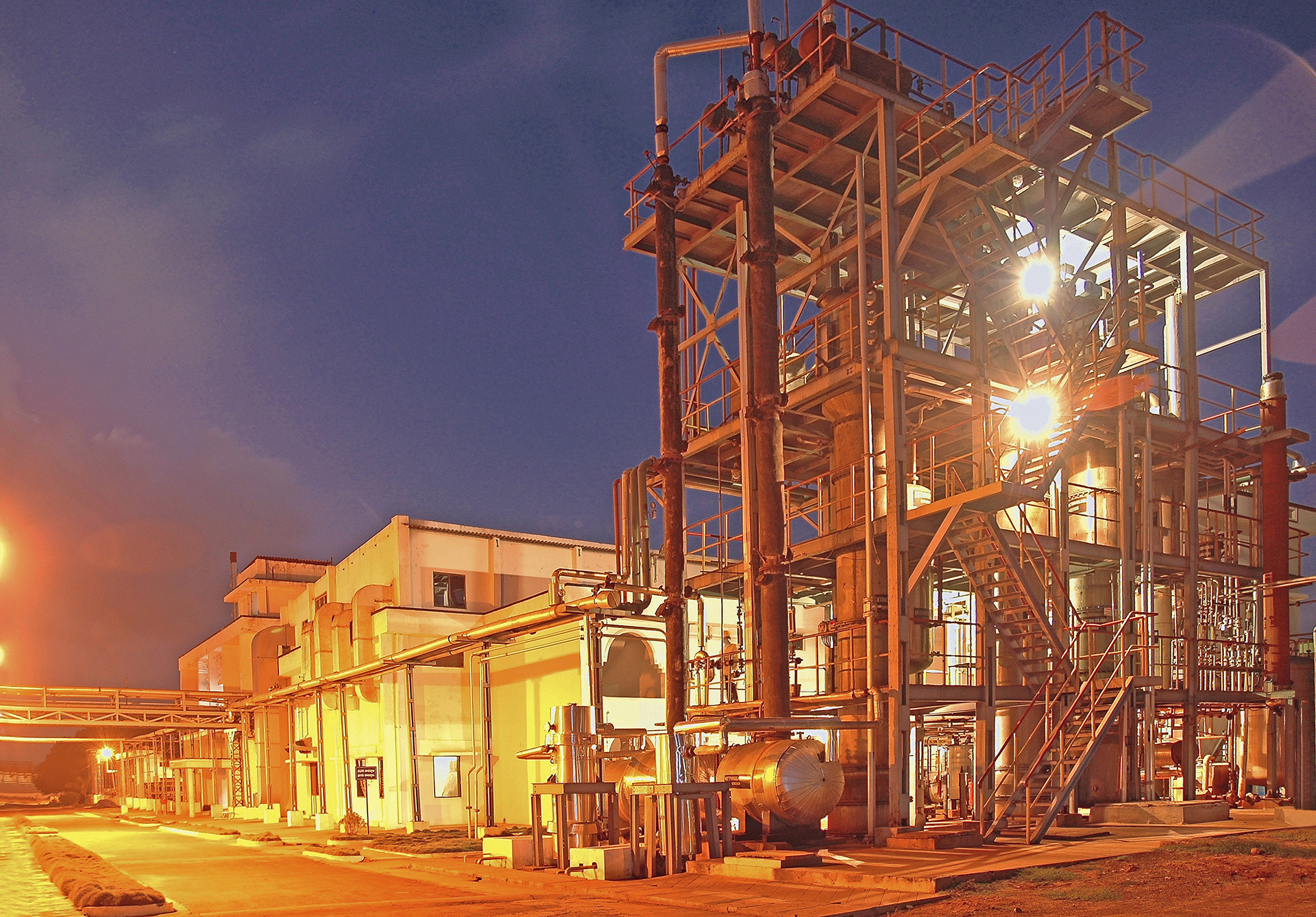 Industrial — frame 32